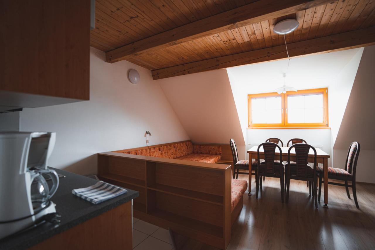 Apartmány Jurica Boží Dar 84 Esterno foto